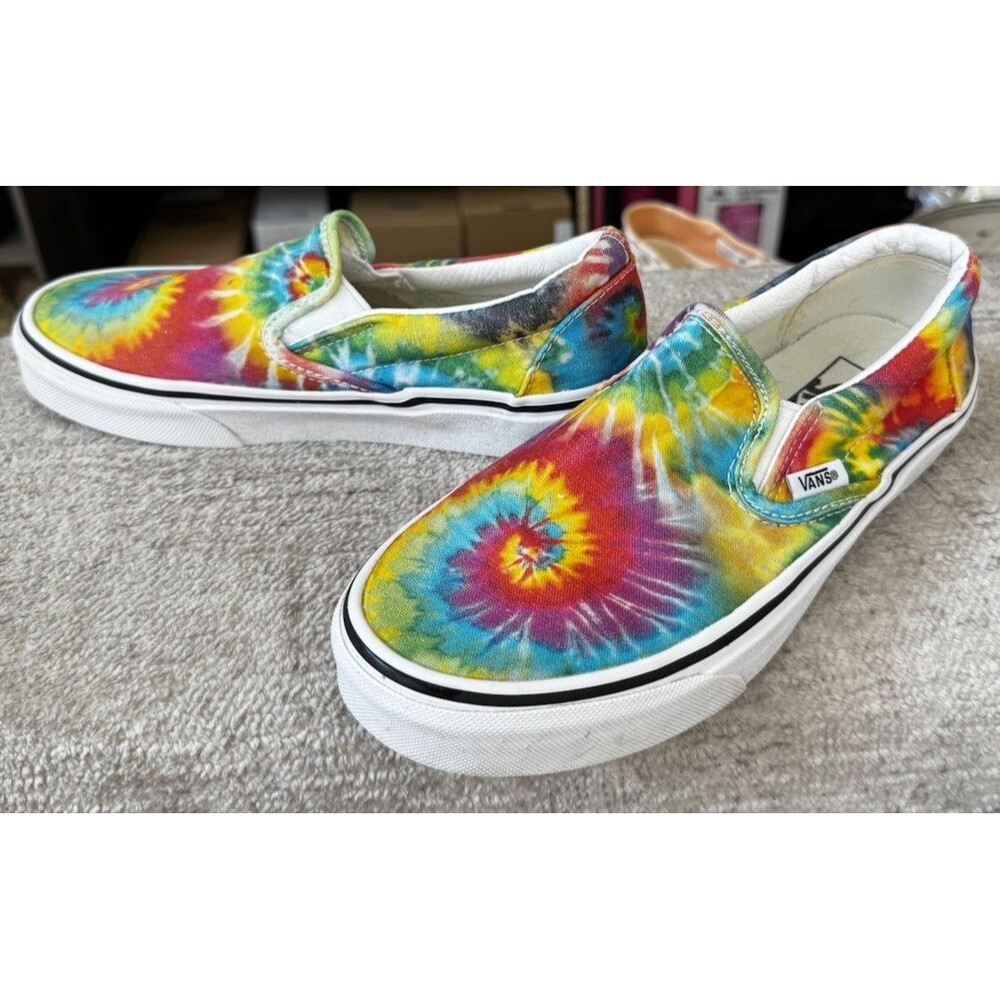 EUC Vans Classic Slip-On Rainbow Tie Dye sneakers M6.5 W8